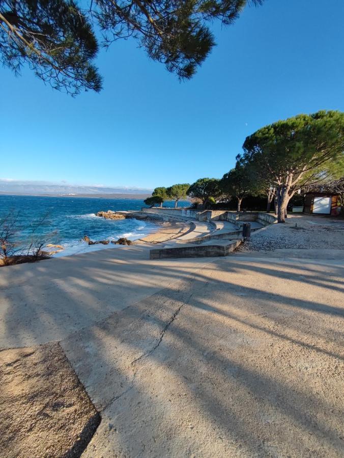 Apartments Ana Malinska Island Krk Vantacici Esterno foto